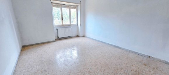 4 bedrooms Apartment in Rome, Italy No. 335210 6