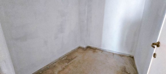 4 bedrooms Apartment in Rome, Italy No. 335210 24