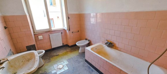 4 bedrooms Apartment in Rome, Italy No. 335210 23