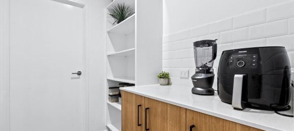 4 bedrooms House in Redlynch, Australia No. 59 8