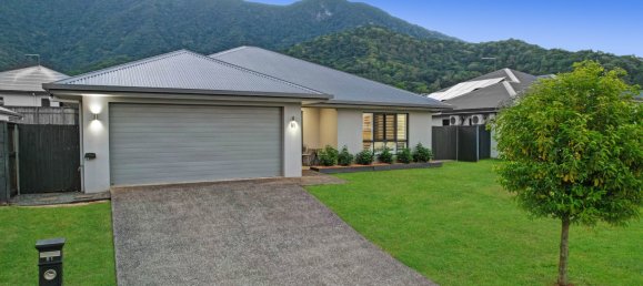 4 bedrooms House in Redlynch, Australia No. 59 4