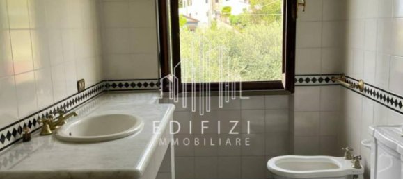 4 bedrooms Villa in Montignoso, Italy No. 349470 11