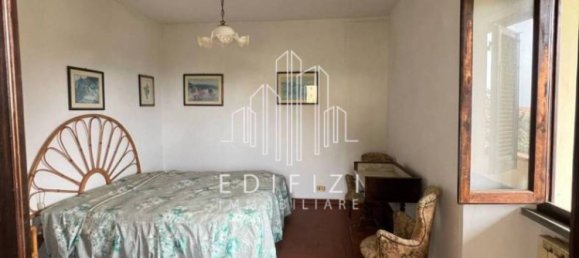 4 bedrooms Villa in Montignoso, Italy No. 349470 13