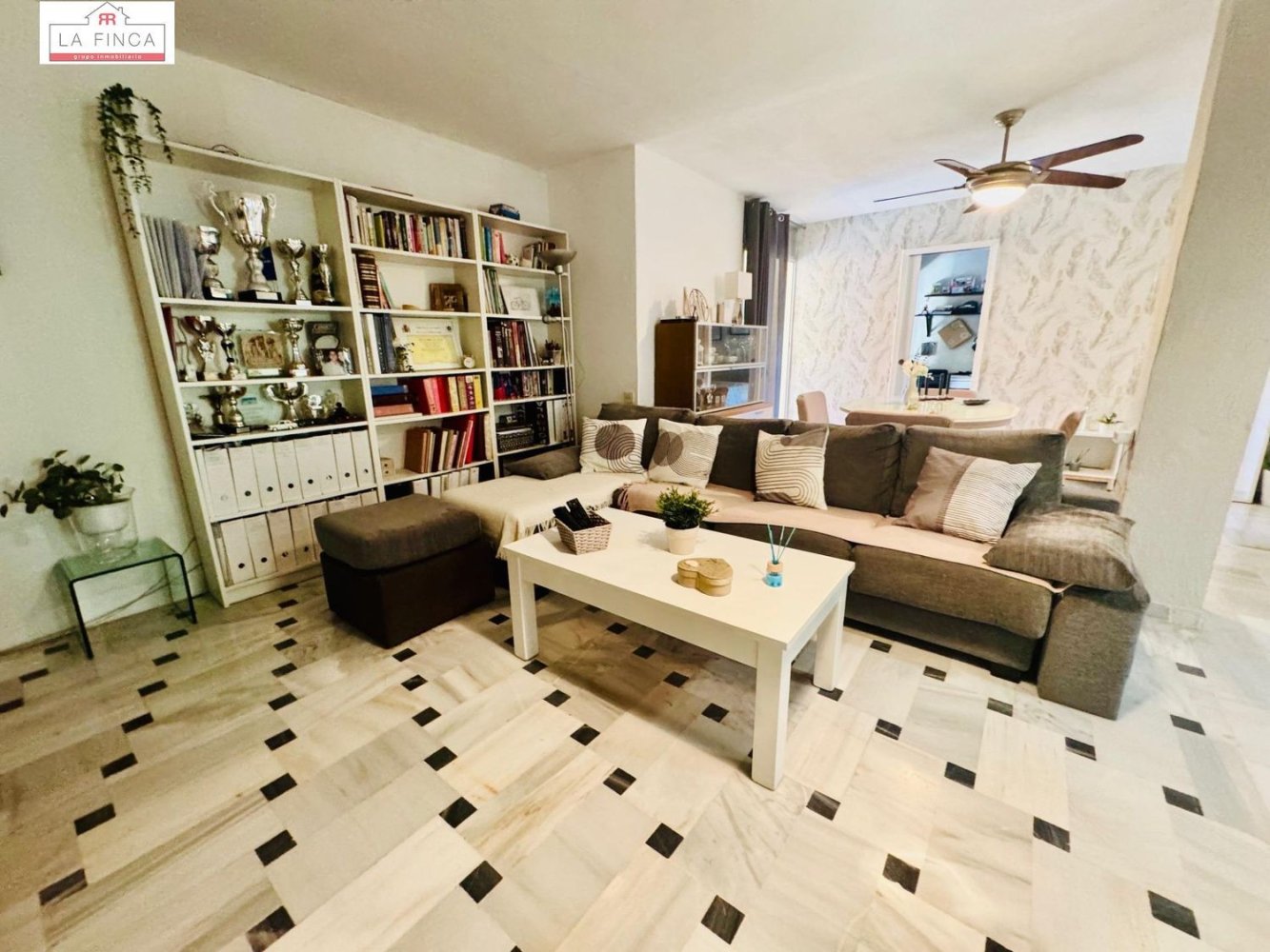 Квартира с 3 спальнями в Малага, Испания № 229252