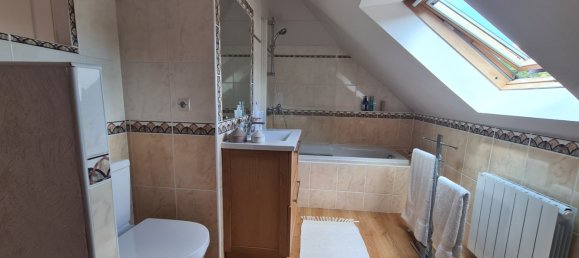 Дом с 4 спальнями в Си-Шазель, Франция № 210312 9