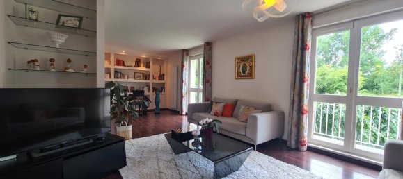 Дом с 4 спальнями в Си-Шазель, Франция № 210312 4