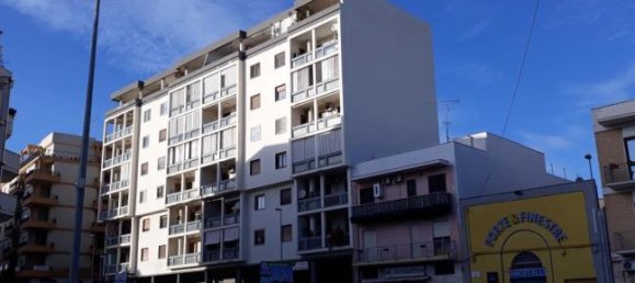 3 rooms Apartment in Brindisi, Italy No. 252670 7