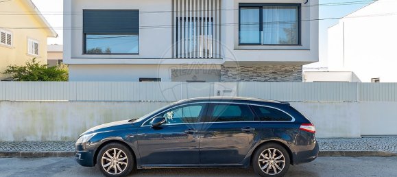 3 bedrooms Villa in Almada, Portugal No. 176951 8