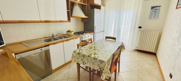 3غرفة شقة في Valenzano, Italy رقم 21632 20
