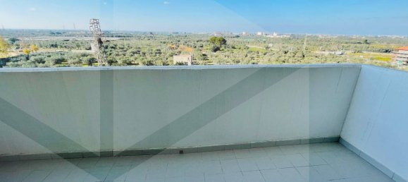 3غرفة شقة في Valenzano, Italy رقم 21632 12