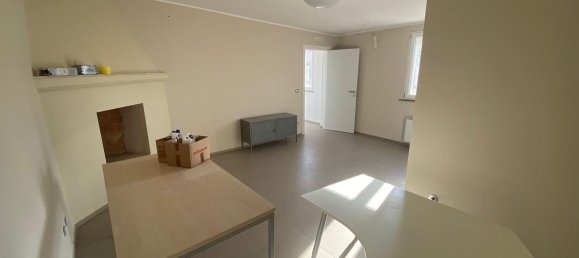 5 rooms House in Cassano delle Murge, Italy No. 156464 2