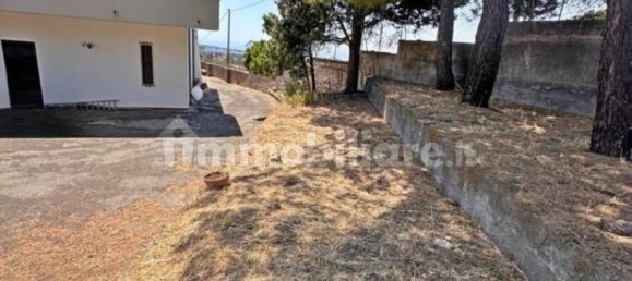 5-Zimmer Villa in Pedara, Italy, Nr. 277176 8