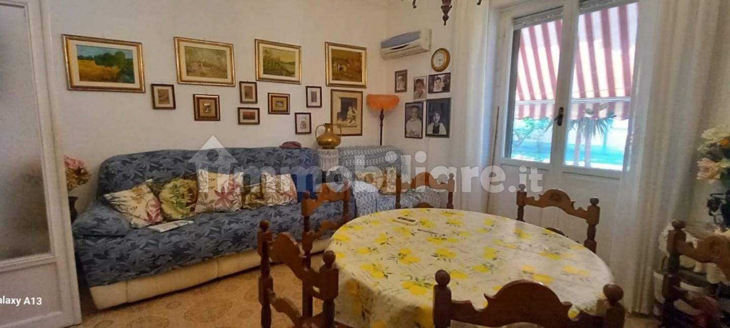 2 bedrooms Apartment in Carrara, Italy No. 50662