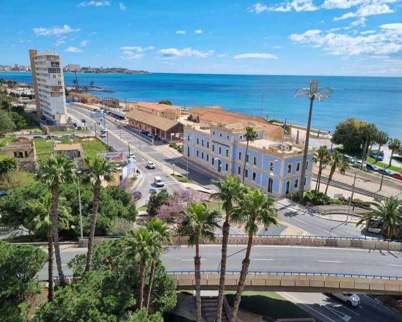 2 bedrooms Penthouse in Alicante, Spain No. 134559