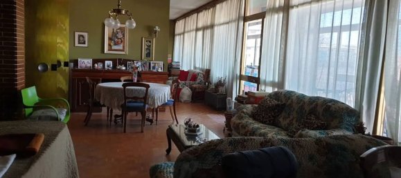 5-salle Appartement à Foggia, Italy No. 81707 7