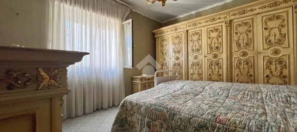 Apartamento de 3 habitaciónes en Melito di Napoli, Italy No. 232906 11