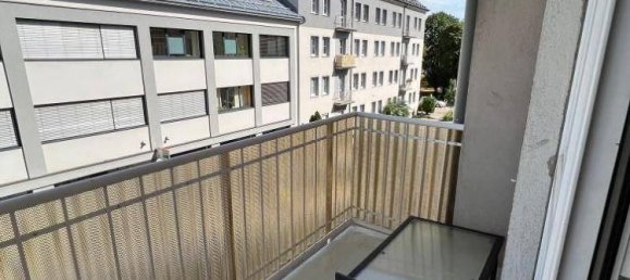 1 bedroom Apartment in St. Polten, Austria No. 62704 3
