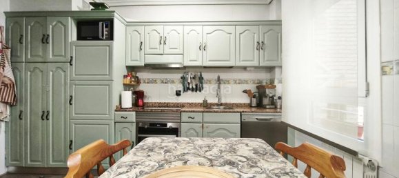 3 bedrooms Apartment in Logrono, Spain No. 140850 16