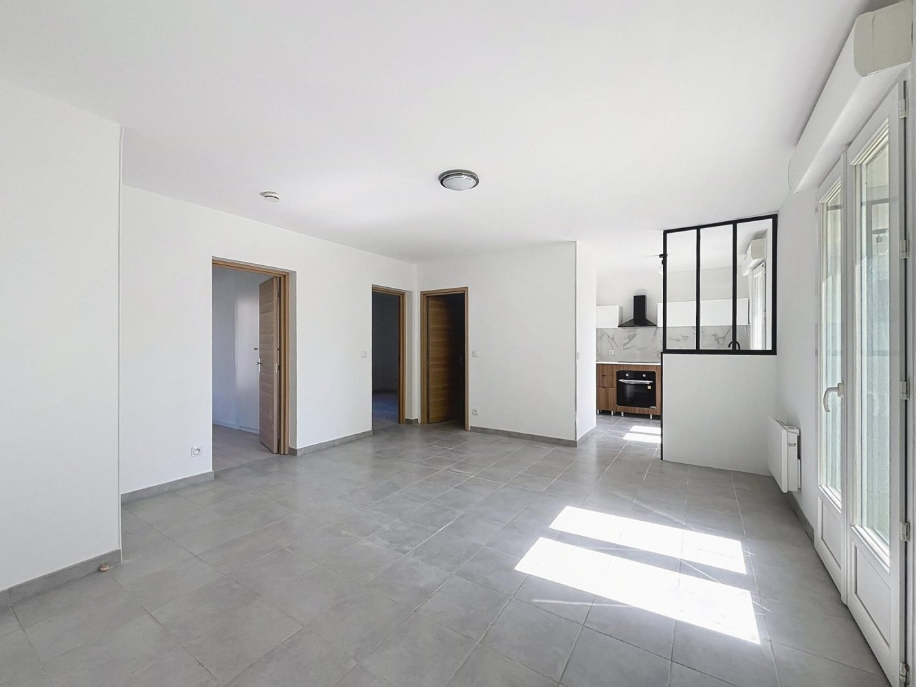 2 Schlafzimmer Wohnung in Gretz-Armainvilliers, France, Nr. 335005