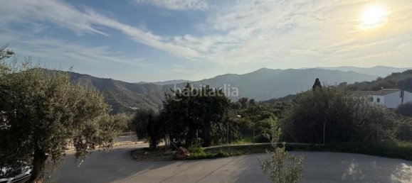 4 bedrooms House in Comares, Spain No. 144251 22