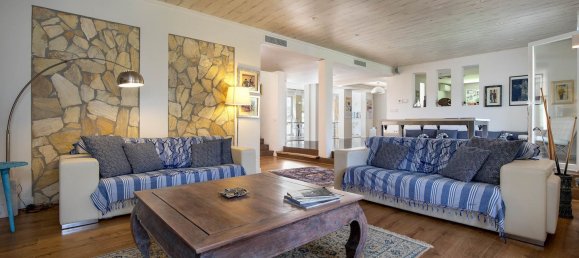 5 bedrooms House in Marbella, Spain No. 102791 3