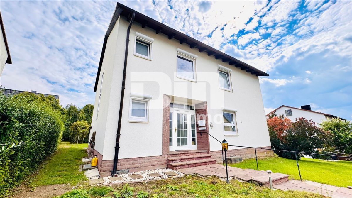 5 غرف نوم منزل في Kassel, Germany رقم 224542