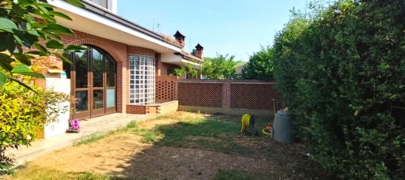 Вилла с 5 спальнями в Кунео, Италия № 328507 35