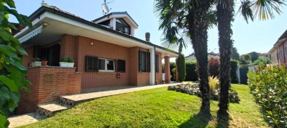 Вилла с 5 спальнями в Кунео, Италия № 328507 3