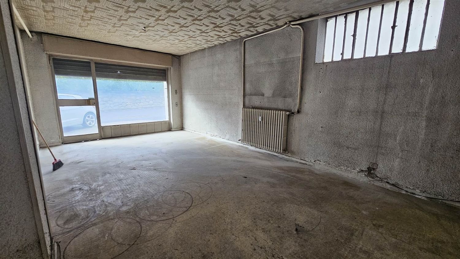 Bureau à Cossato, Italy 80m² No. 79821