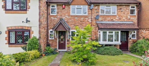 2 bedrooms House in Redhill, United Kingdom No. 1073 4