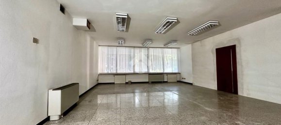 Офис 475м² в Удине, Италия № 331666 13