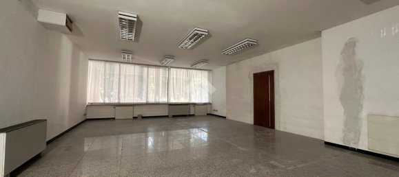 Офис 475м² в Удине, Италия № 331666 14