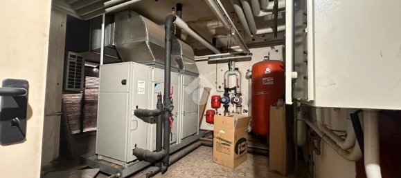 Офис 475м² в Удине, Италия № 331666 37