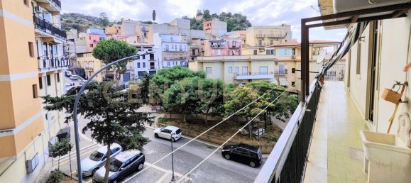 2 bedrooms Apartment in Catania, Italy No. 291824 25