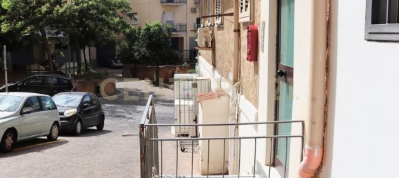 2 bedrooms Apartment in Catania, Italy No. 291824 5