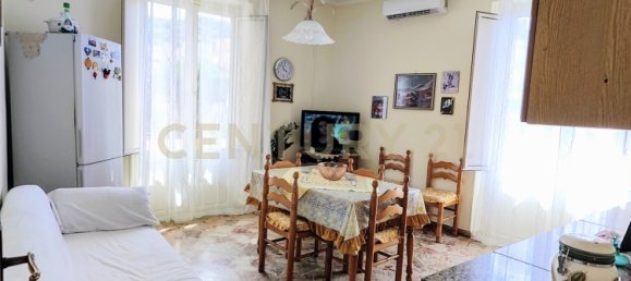 2 bedrooms Apartment in Catania, Italy No. 291824 2