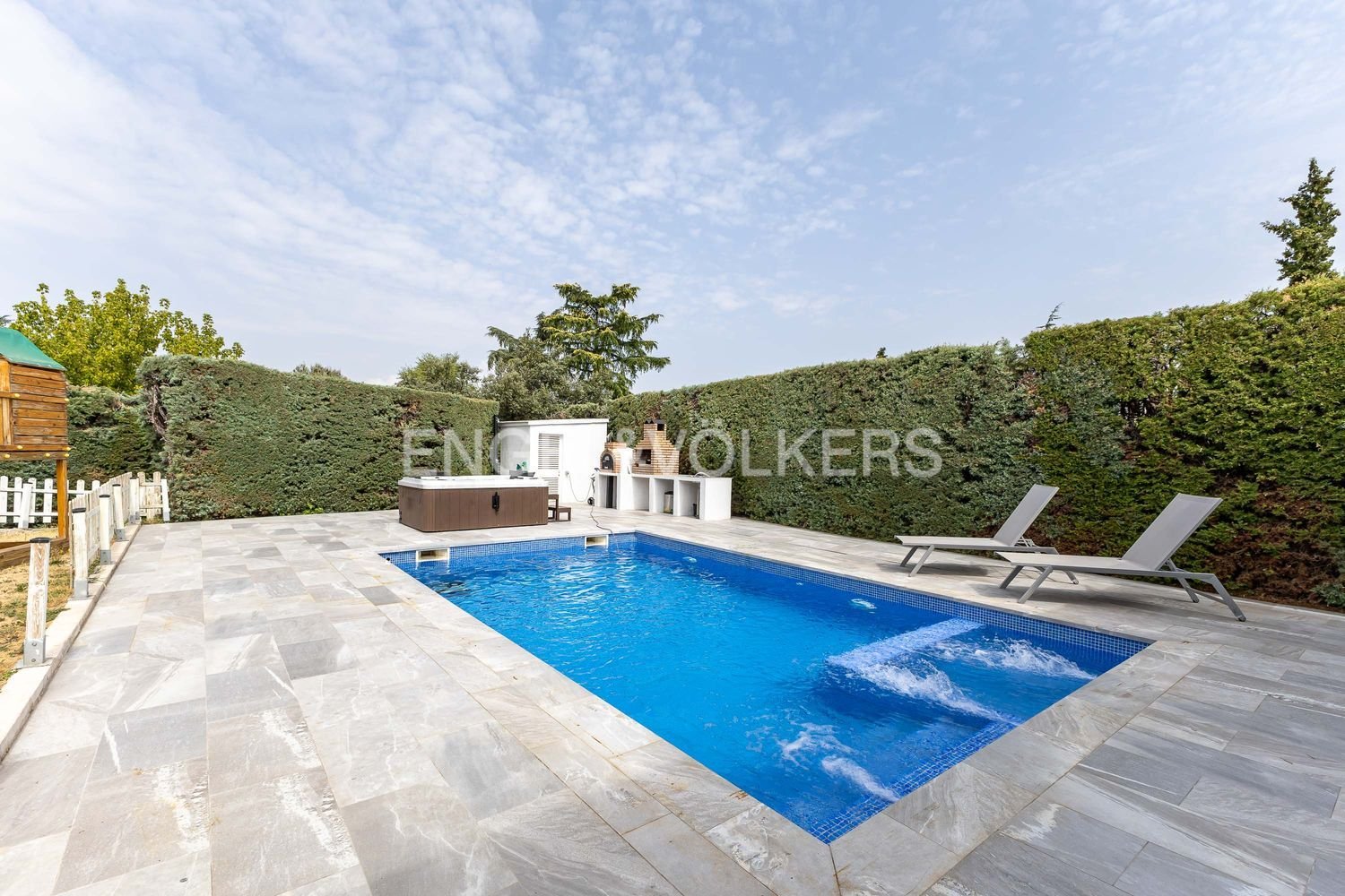 3 bedrooms House in Valdemorillo, Spain No. 230898