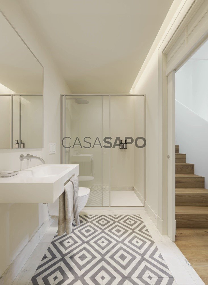 1 bedroom Duplex in Lisbon, Portugal No. 241195