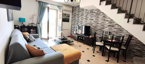 7 غرف نوم منزل في Aci Catena, Italy رقم 370877 32