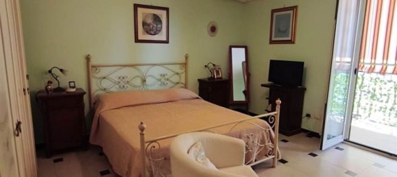 7 غرف نوم منزل في Aci Catena, Italy رقم 370877 17