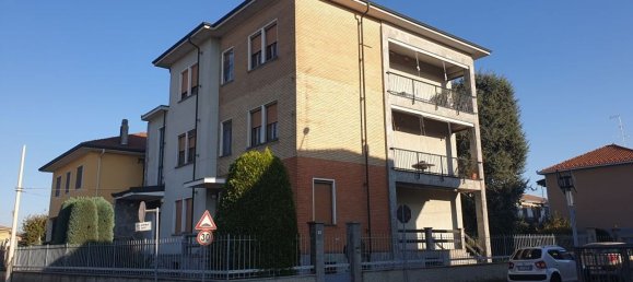 12-Zimmer Villa in Trecate, Italy, Nr. 176524 3