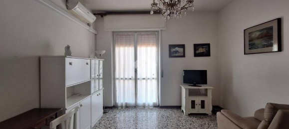 1 bedroom Apartment in Magenta, Italy No. 73830 4