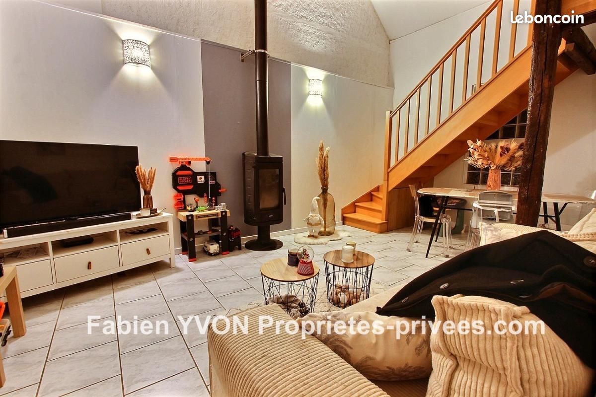 Casa de 3 dormitorios en Gidy, France No. 43858