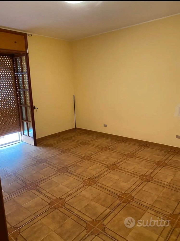 2غرفة منزل في Grottaglie, Italy رقم 292087