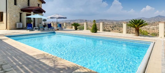 3 bedrooms Villa in Alaminos, Cyprus No. 14516 3