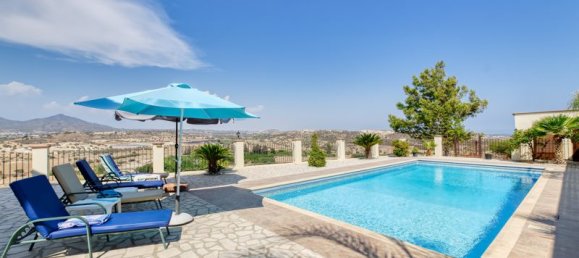 3 bedrooms Villa in Alaminos, Cyprus No. 14516 4