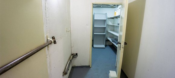 2 rooms Commercial property in Schaumburg, Germany No. 245803 11