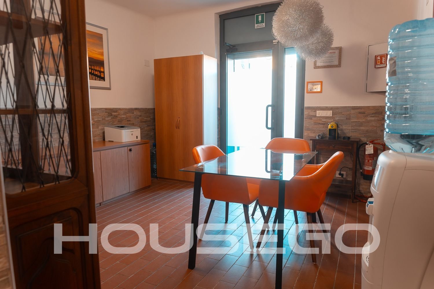 Gewerbliche Immobilie in Genoa, Italy 35m², Nr. 271703