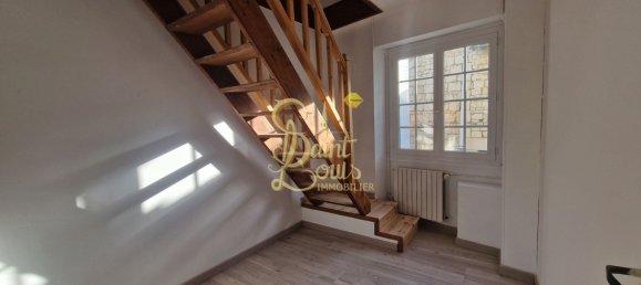 3 bedrooms House in Marcay, France No. 40821 8