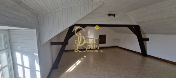 3 bedrooms House in Marcay, France No. 40821 9